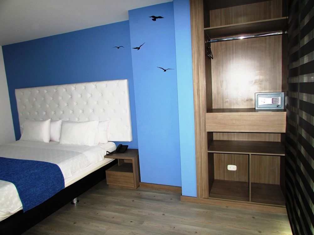 Aw Hotel Plaza Miranda 波哥大 外观 照片