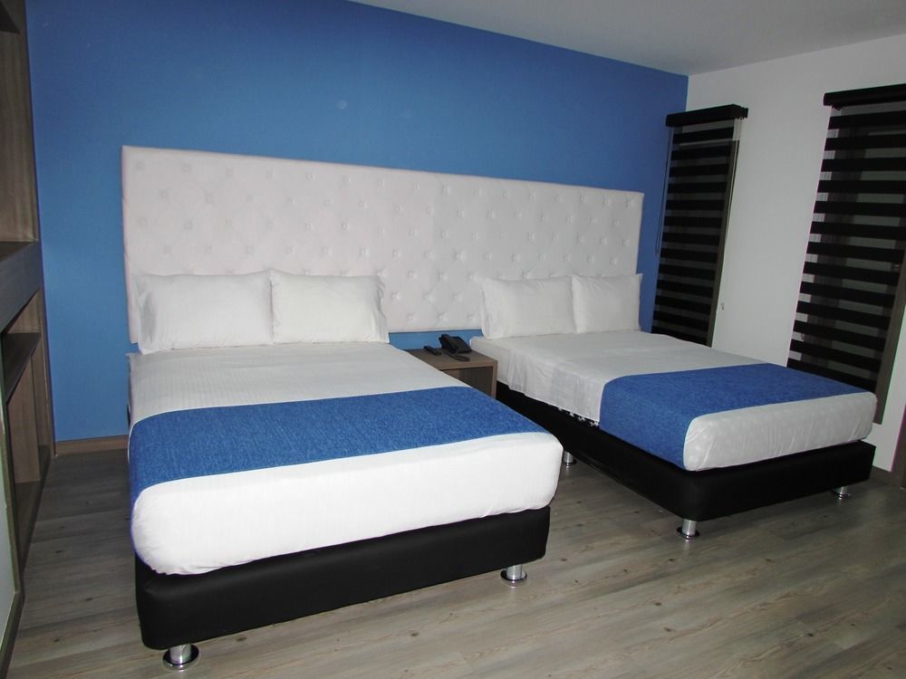 Aw Hotel Plaza Miranda 波哥大 外观 照片