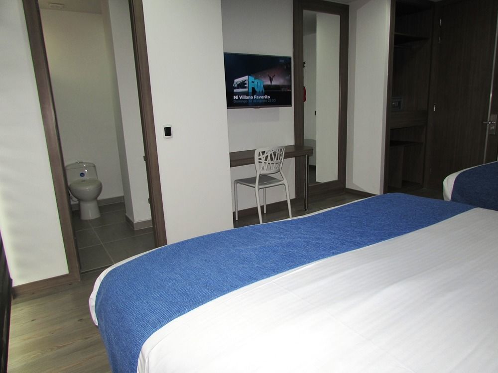 Aw Hotel Plaza Miranda 波哥大 外观 照片